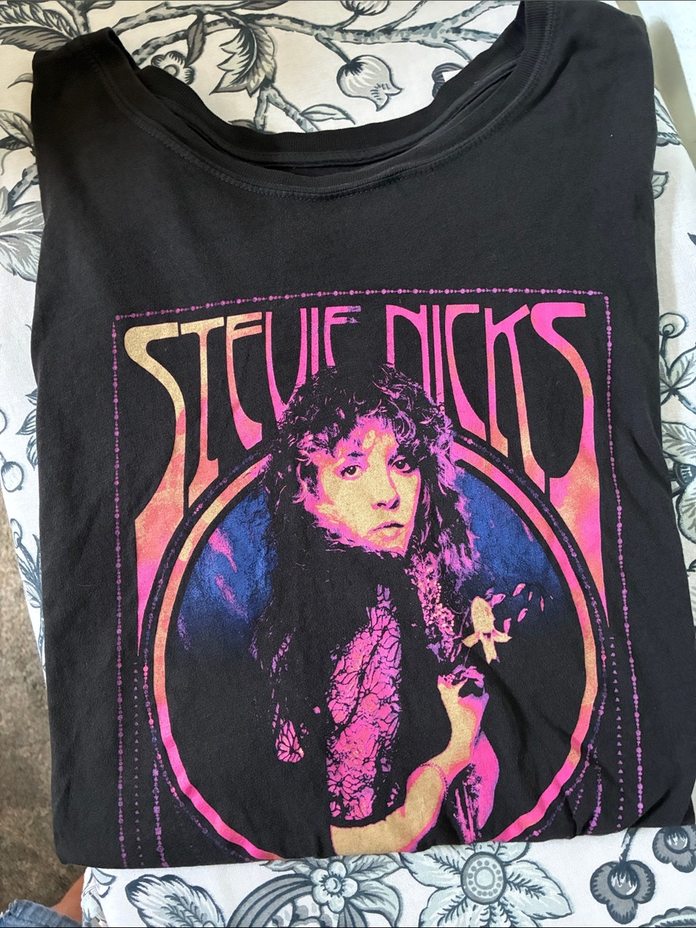 Women's Black Graphic Tee with Pink & Blue Print Stevie Nicks